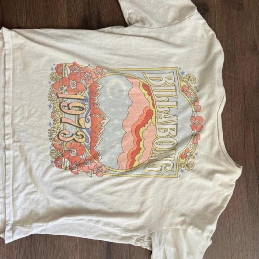 Billabong graphic tee y2k surf